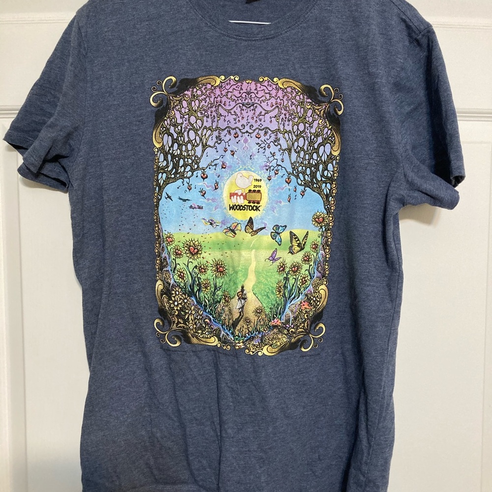 T shirt